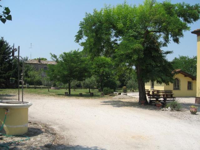 Al Parco Acomodação com café da manhã Ravena Exterior foto