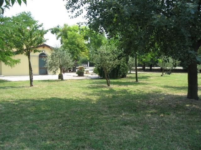 Al Parco Acomodação com café da manhã Ravena Exterior foto